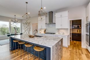 Shadow Rock New Custom Homes por Craig Sharp Homes en Wichita Kansas