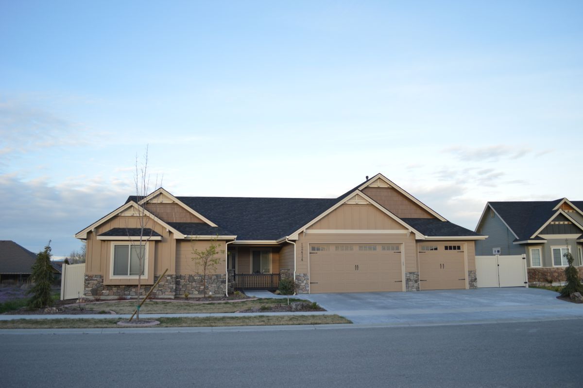 casa en Pallesen Builders por Pallesen Builders