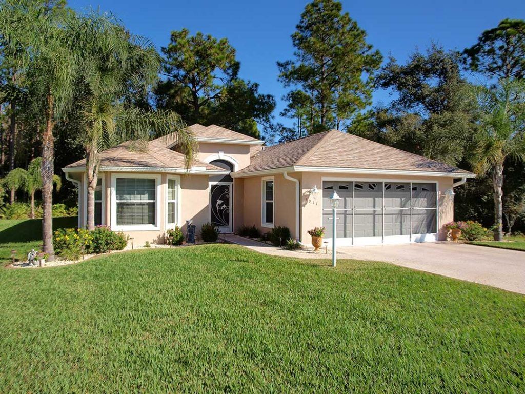 casa en T. E. James Custom Homes por T. E. James Custom Homes
