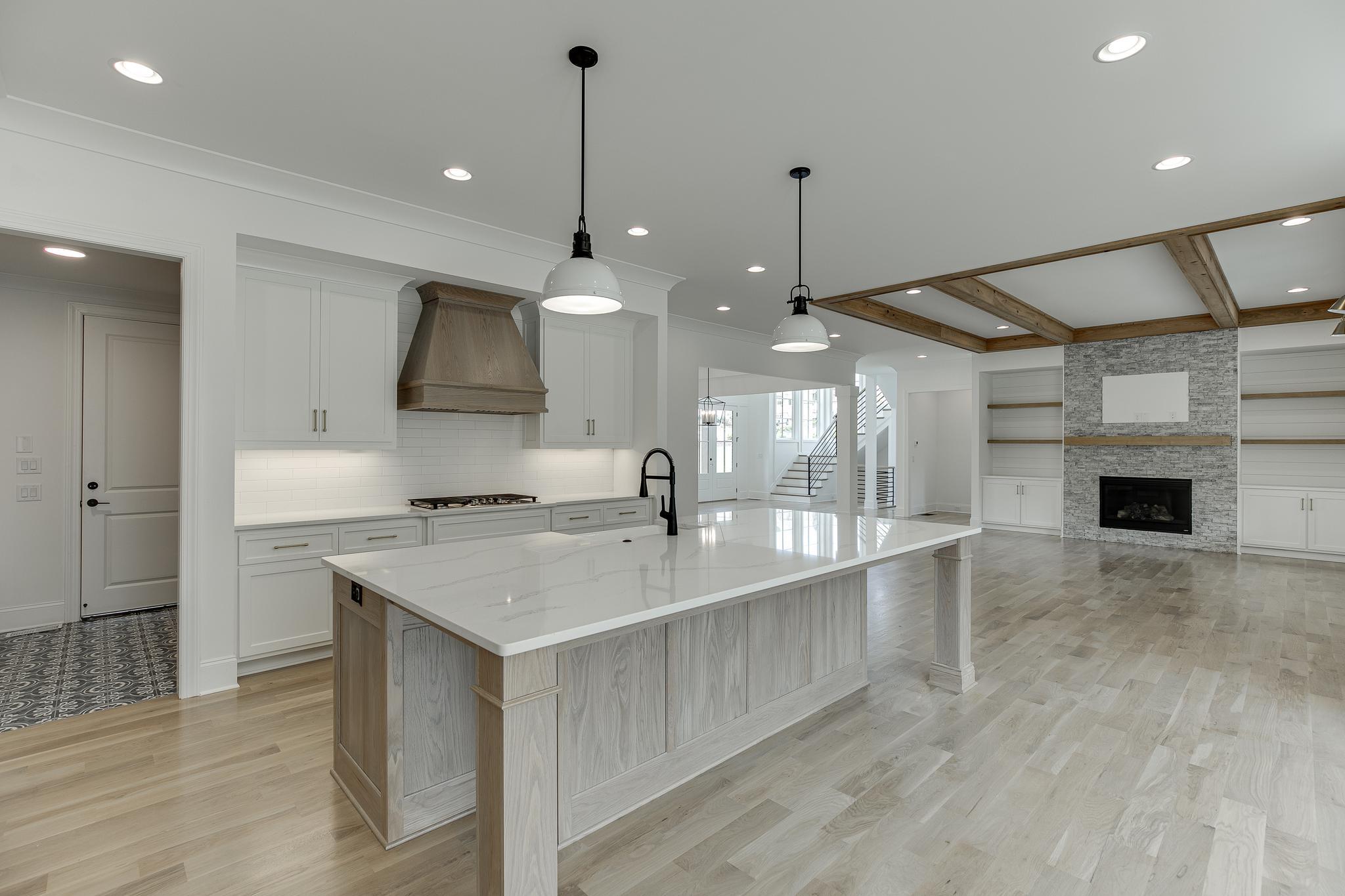 casa en Meadowlanier por Nash Properties, Inc.