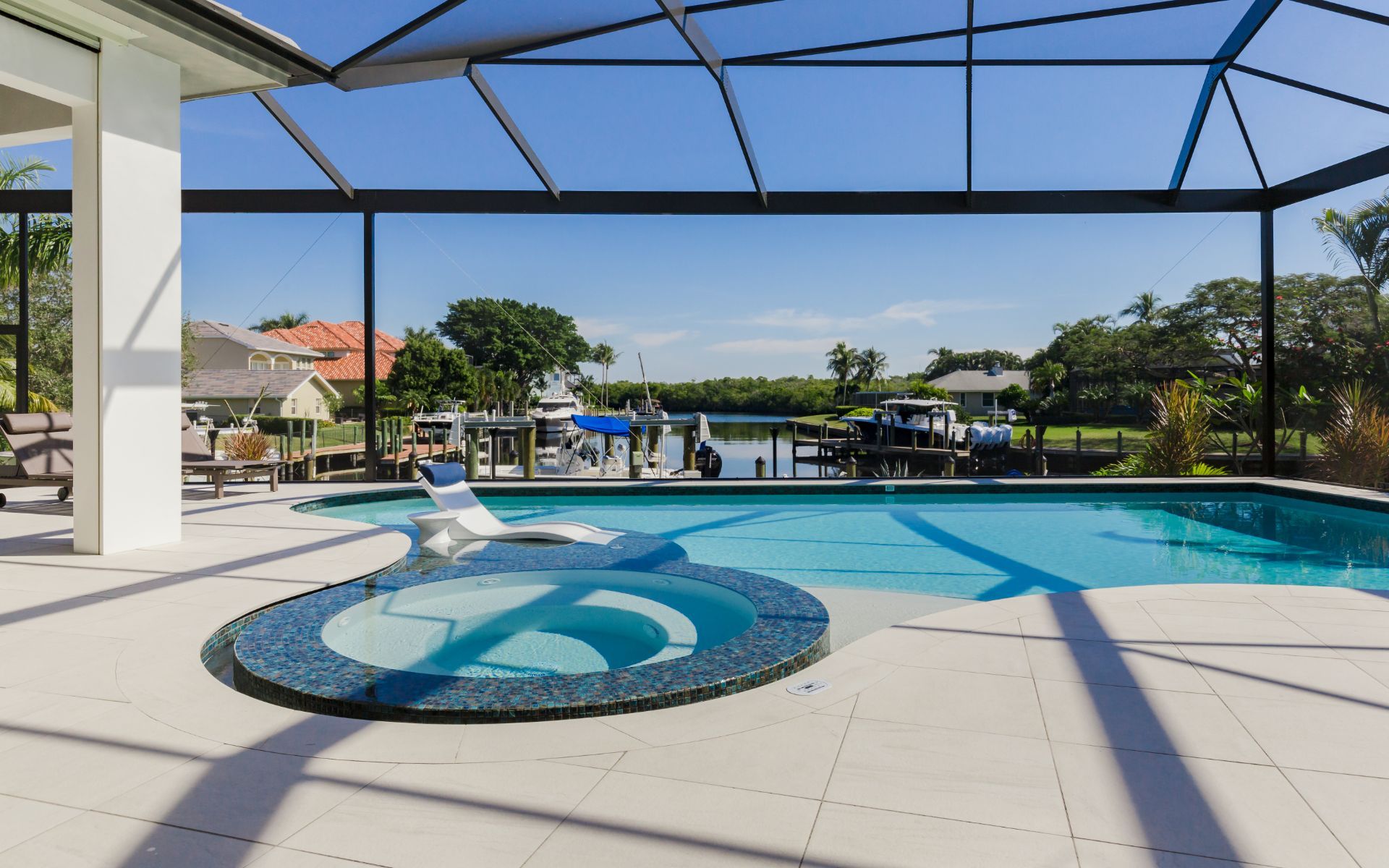 casa en Frank R. Jenkins Custom Homes por Frank R. Jenkins Custom Homes