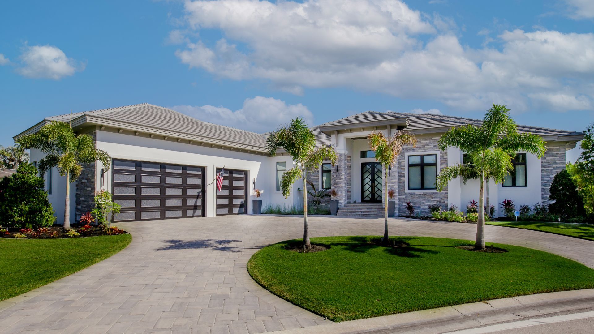 casa en Frank R. Jenkins Custom Homes por Frank R. Jenkins Custom Homes