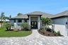 casa en Option One Builders por Option One Builders