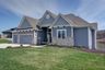 casa en Lake Winnebago por Pfeifer Homes, Inc.