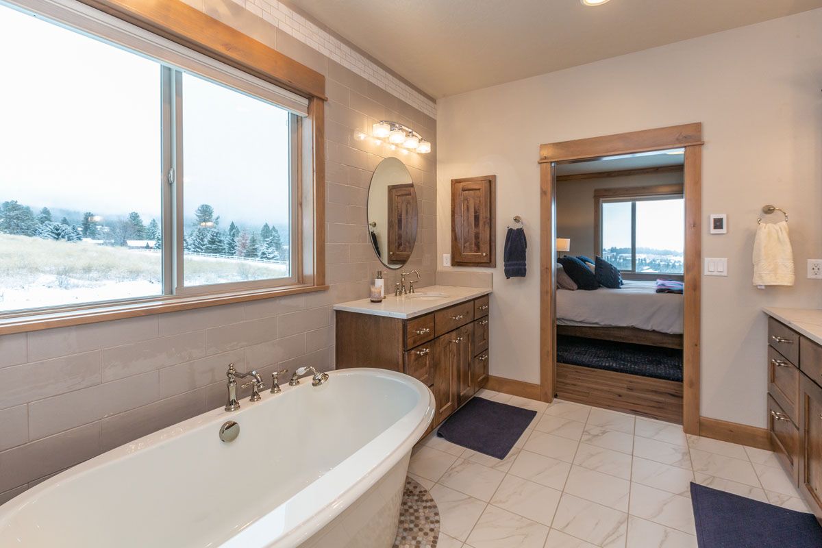 Paras Homes por Paras Homes en Spokane-Couer d Alene Washington
