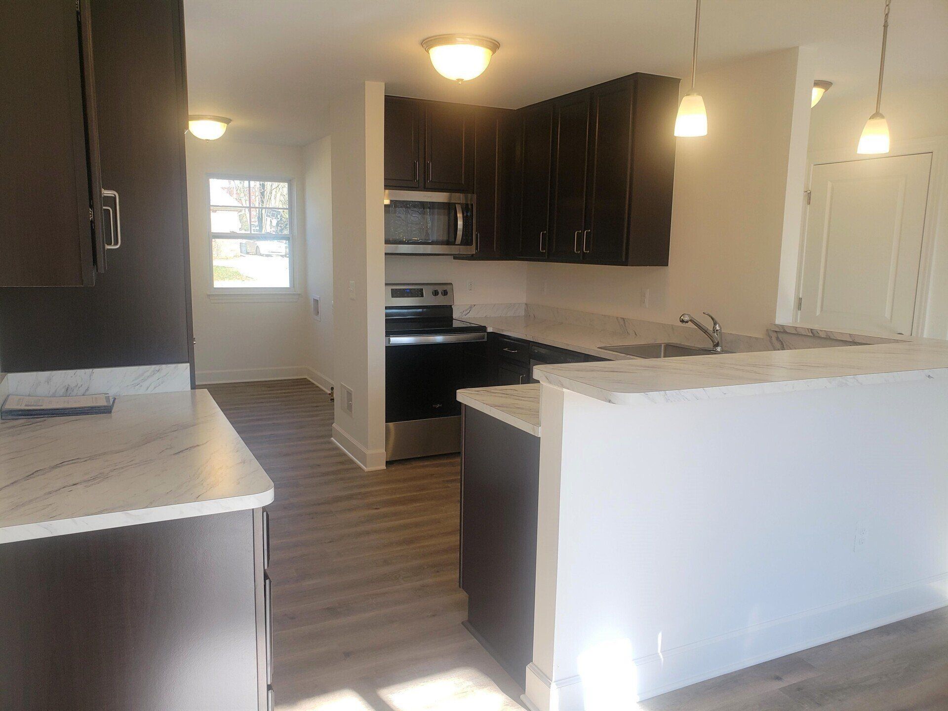 Southfield, MI 48076