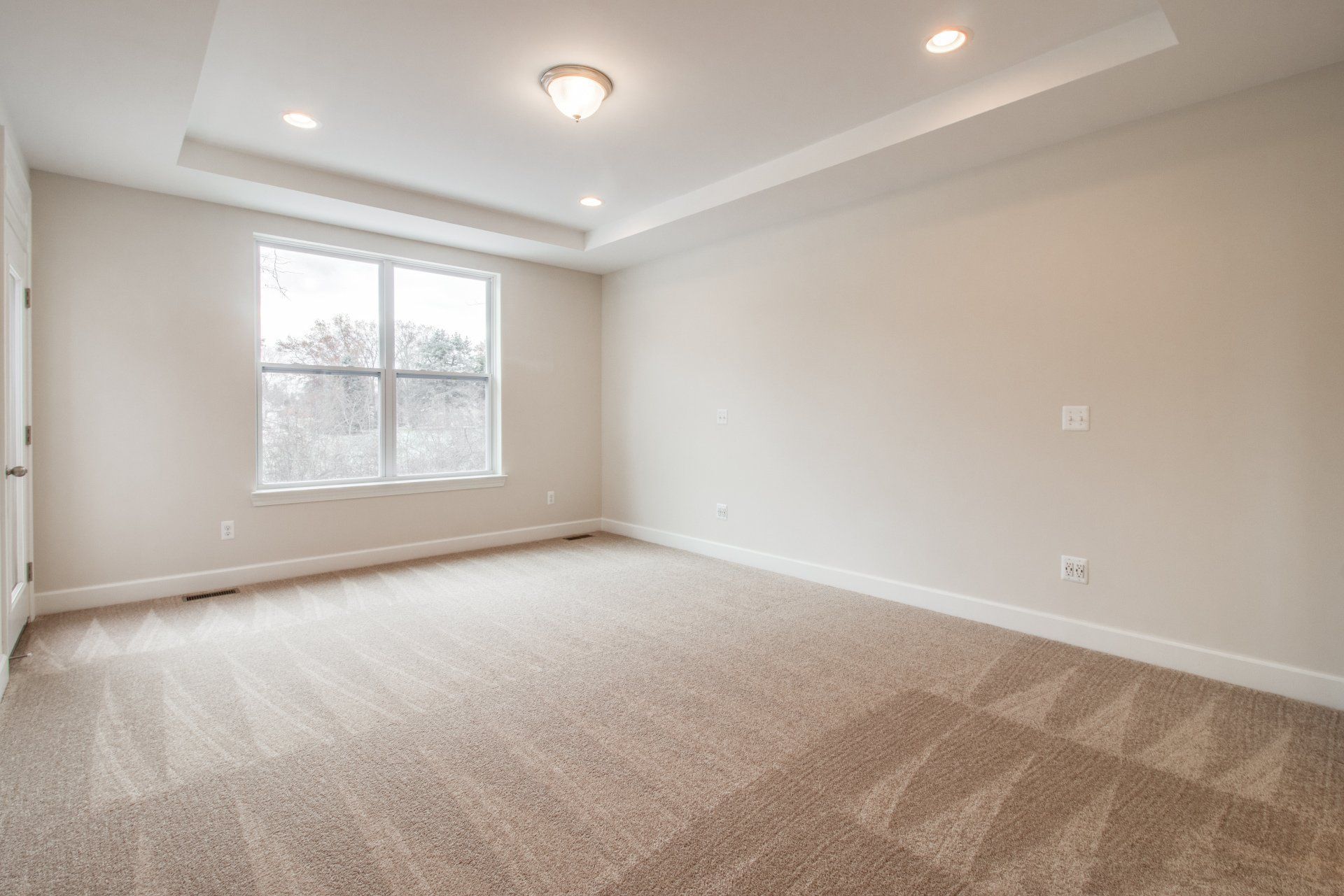 Southfield, MI 48076