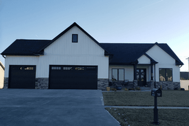 casa en Montgomery Home Builders Inc. por Montgomery Home Builders Inc.