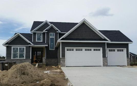 casa en Montgomery Home Builders Inc. por Montgomery Home Builders Inc.