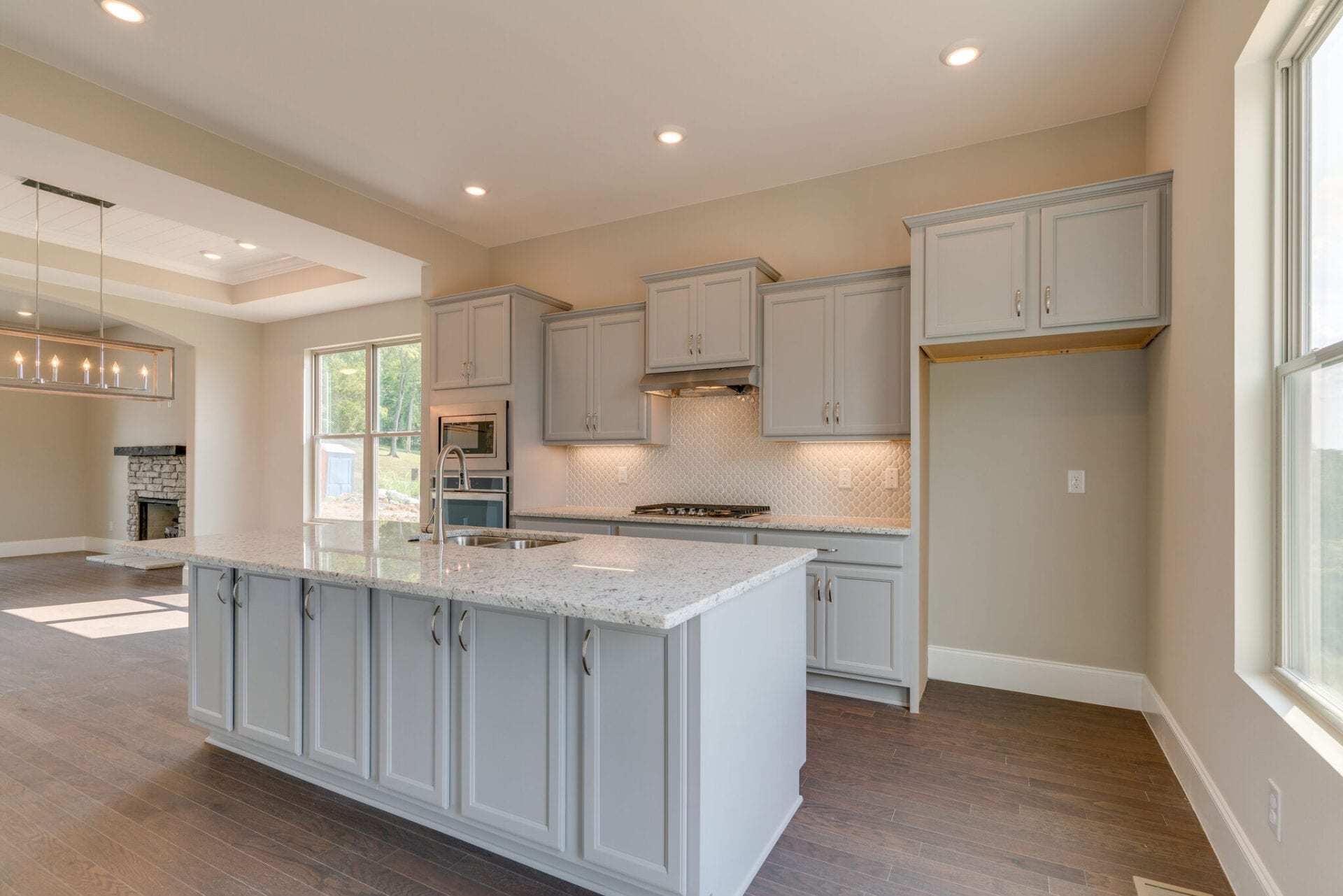 554 Houston Oaks Dr. Paris, KY 40361