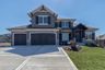 casa en Waters Edge por C&M Builders