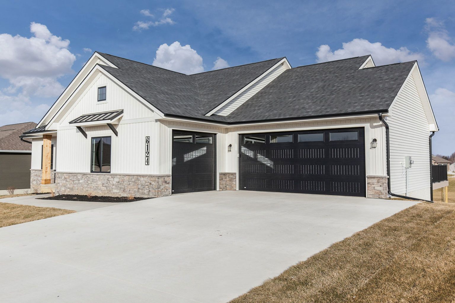 casa en Precision Builders por Precision Builders