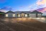 casa en Newrock Homes Inc. por Newrock Homes Inc.