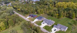 River Shore Woods por Team Construction, Inc. en Elkhart-Goshen Indiana