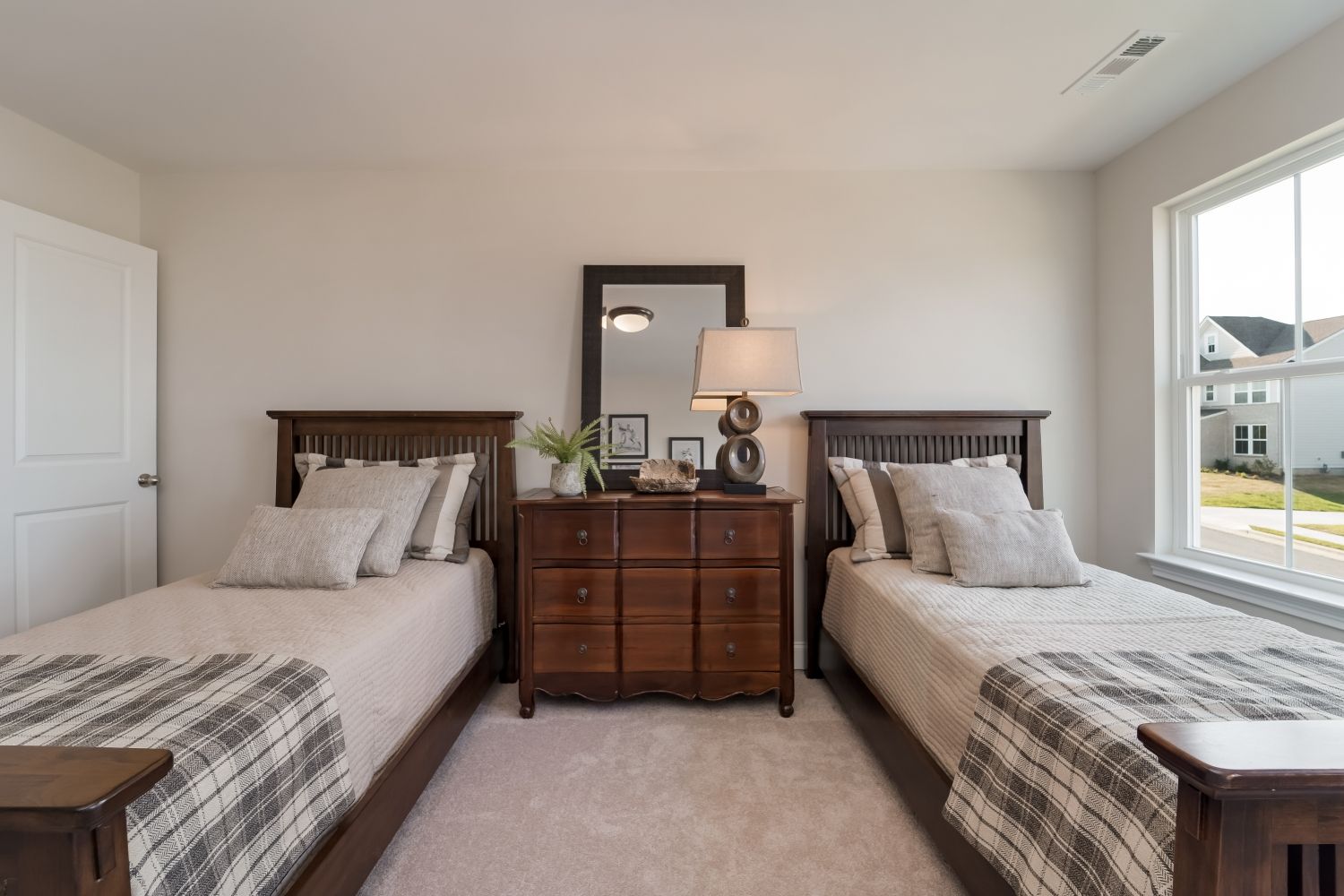 7301 Buckhorn Ct Fairview. Fairview, TN 37062