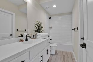 Sarasota Reverse - Southern Lakes: Overland Park, Missouri - James Engle Custom Homes