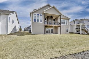 Sarasota Reverse - Century Farms: Overland Park, Missouri - James Engle Custom Homes
