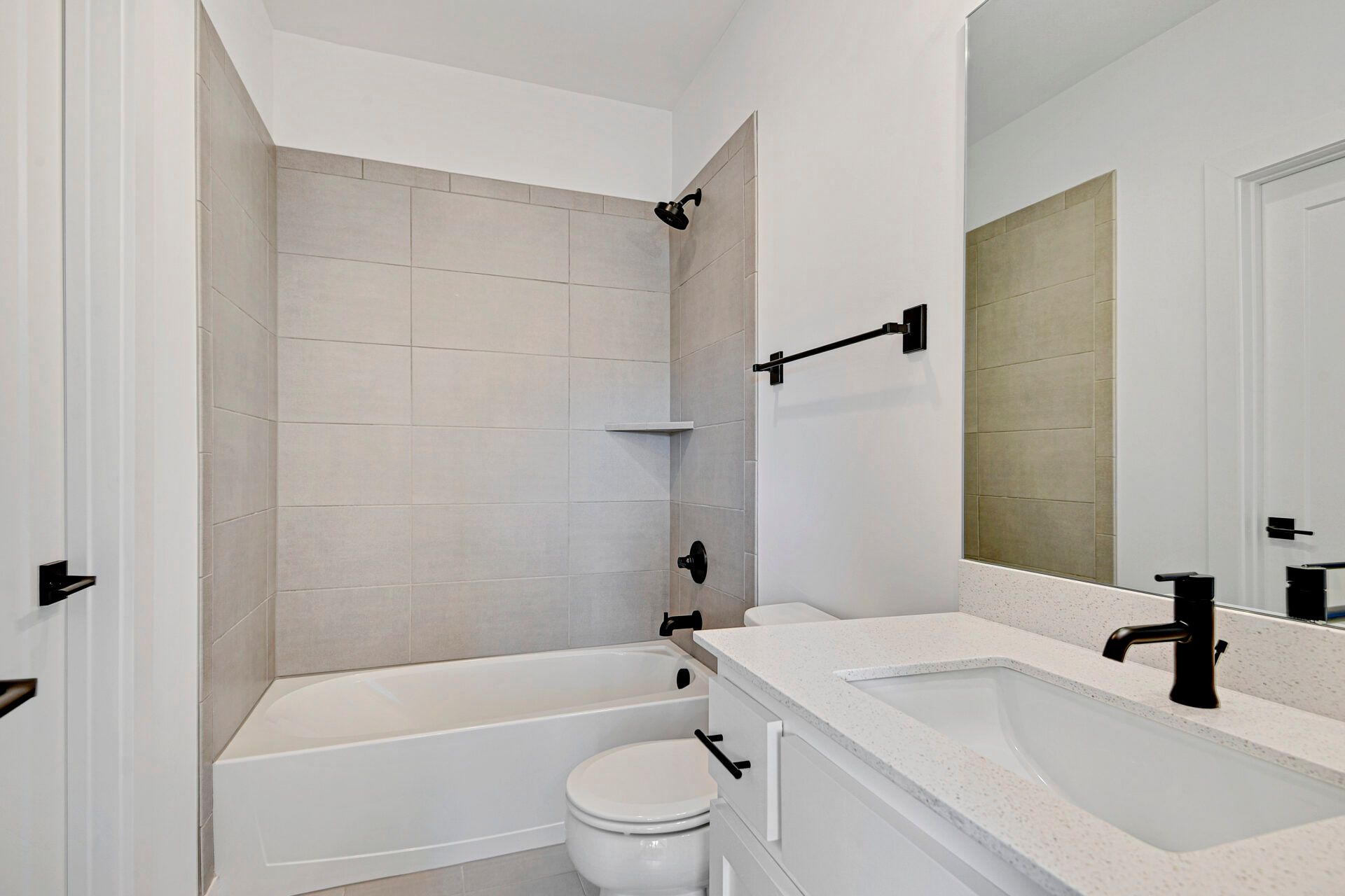 173Rd St  Quivira. Overland Park, KS 66221