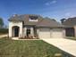 casa en AM Design & Construction Group por AM Design & Construction Group