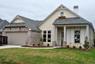 casa en AM Design & Construction Group por AM Design & Construction Group
