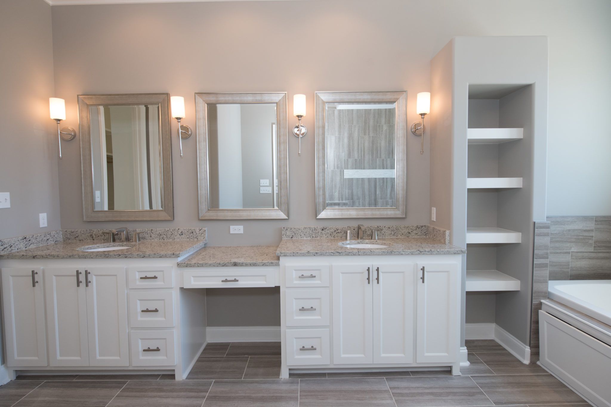 casa en AM Design & Construction Group por AM Design & Construction Group