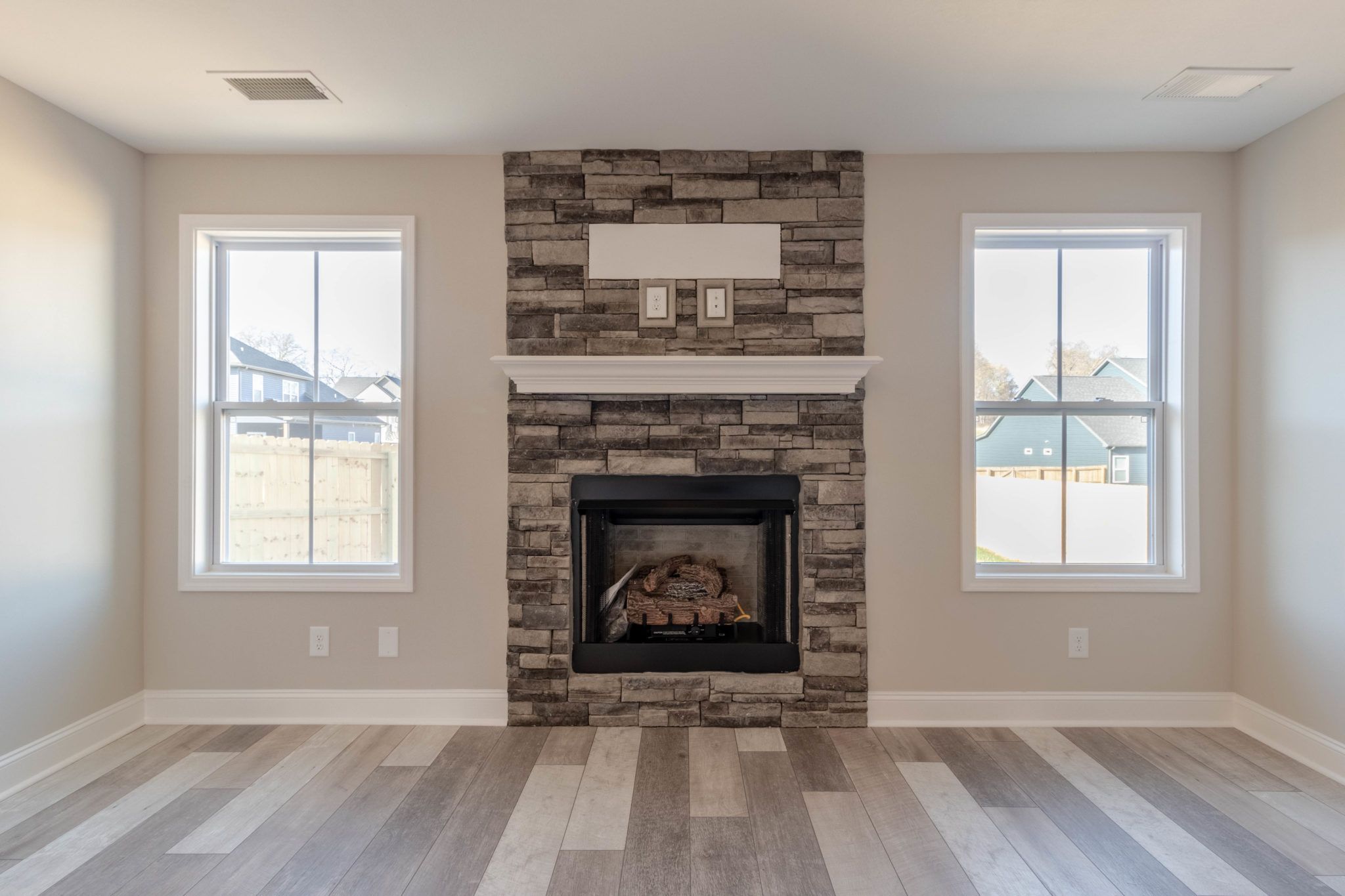 Grant Farm por Hawkins Homes LLC en Clarksville Tennessee