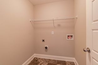 Grant Farm por Hawkins Homes LLC en Clarksville Tennessee