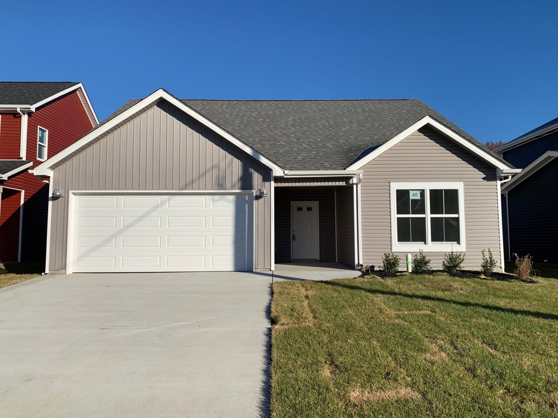 Persinger Place Hawkins Homes LLC por Hawkins Homes LLC en Clarksville Tennessee