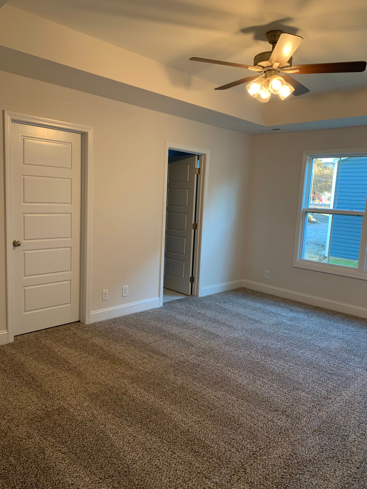 Cherry Acres por Hawkins Homes LLC en Clarksville Tennessee
