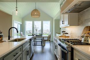 Creekmoor por Rob Washam Homes en Kansas City Missouri