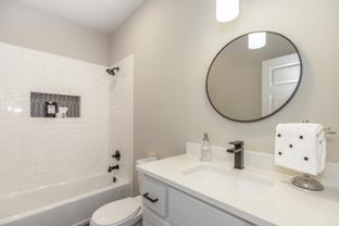 Watercrest Landing por Rob Washam Homes en Kansas City Kansas