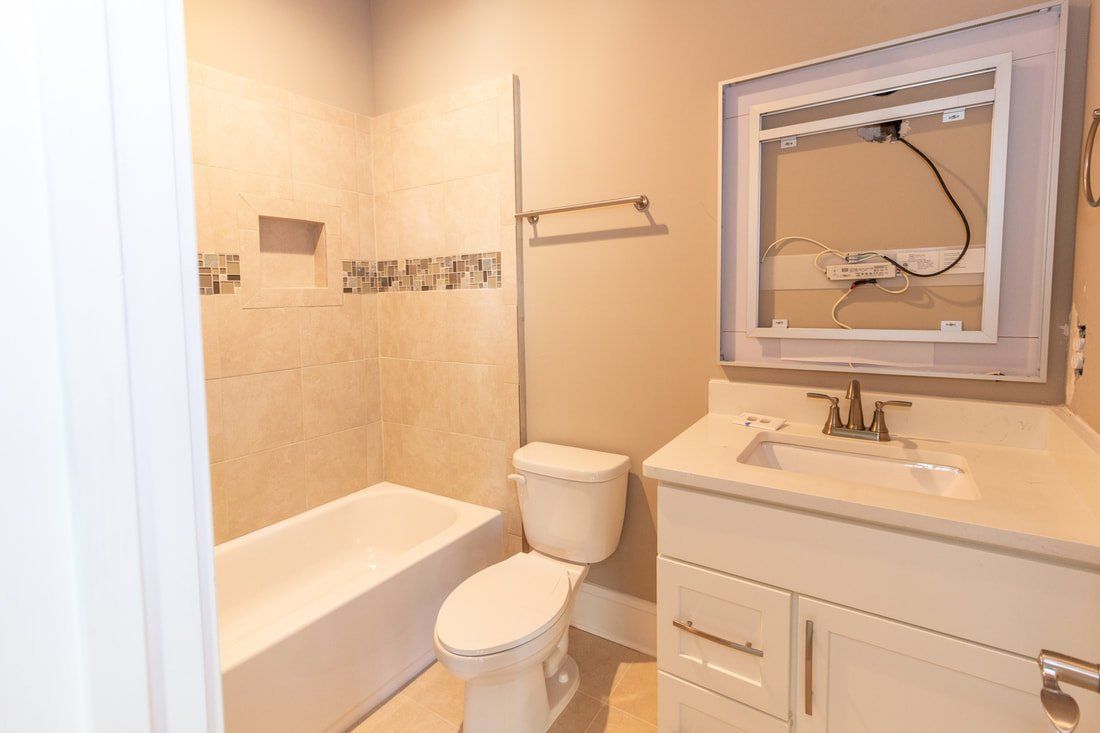 casa en River Oaks por Findo Homes & Communities, Inc.