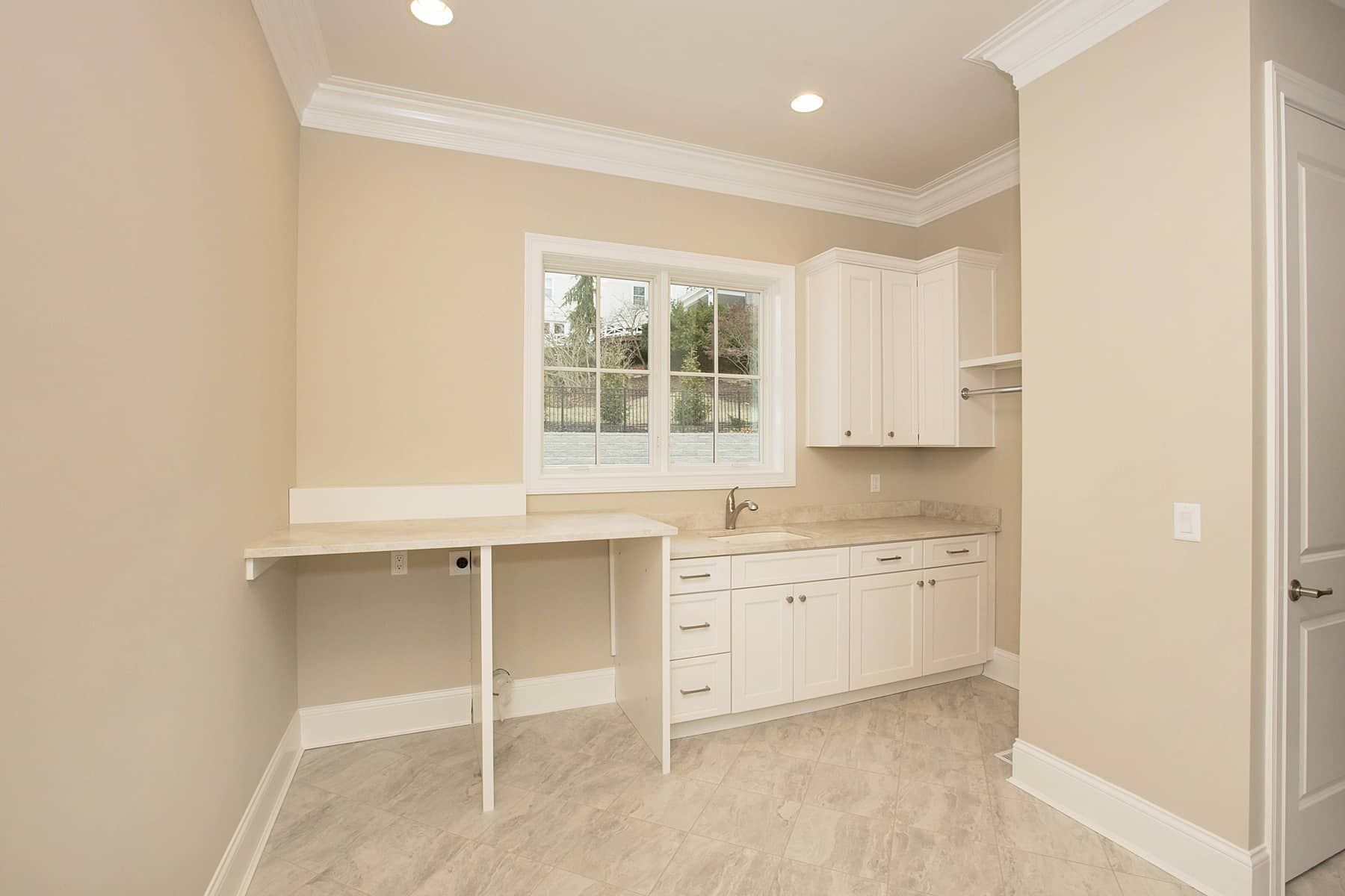 casa en Tear Down And Reb Wieland Bers por Wieland Builders