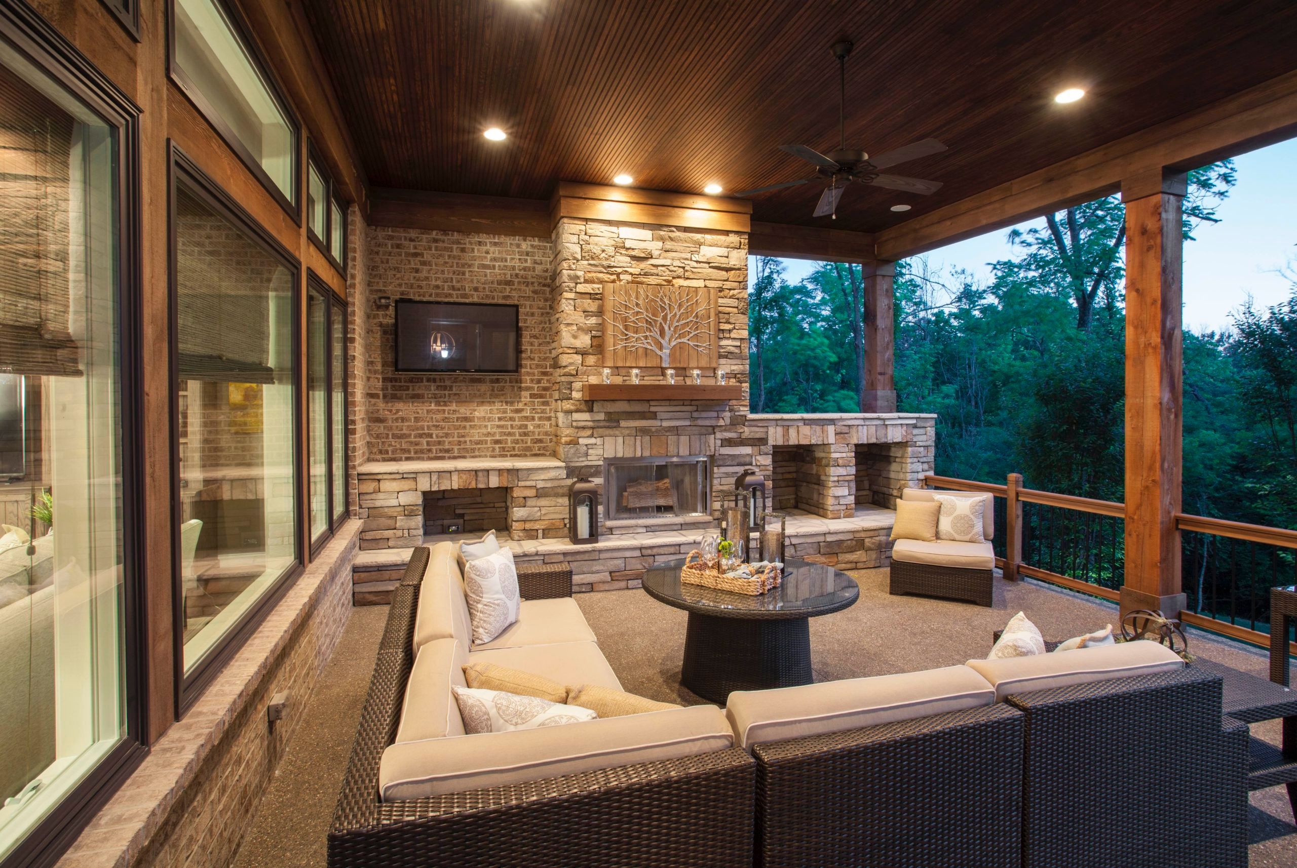 casa en Tear Down And Reb Wieland Bers por Wieland Builders