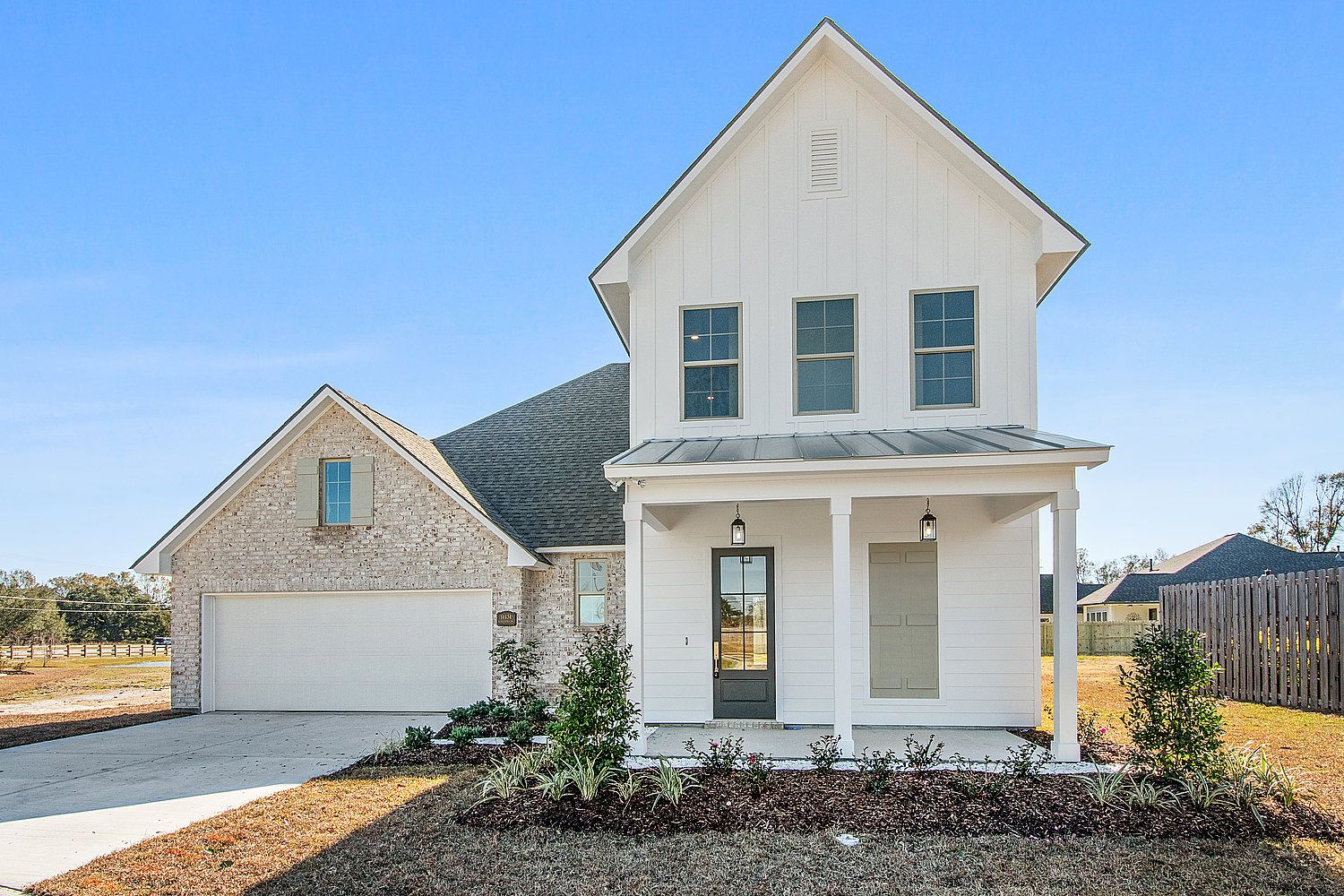 8 - Savannah Square: Saint Francisville, Louisiana - AP Dodson