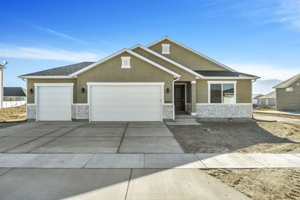 4391 N Majors St. Eagle Mountain, UT 84005