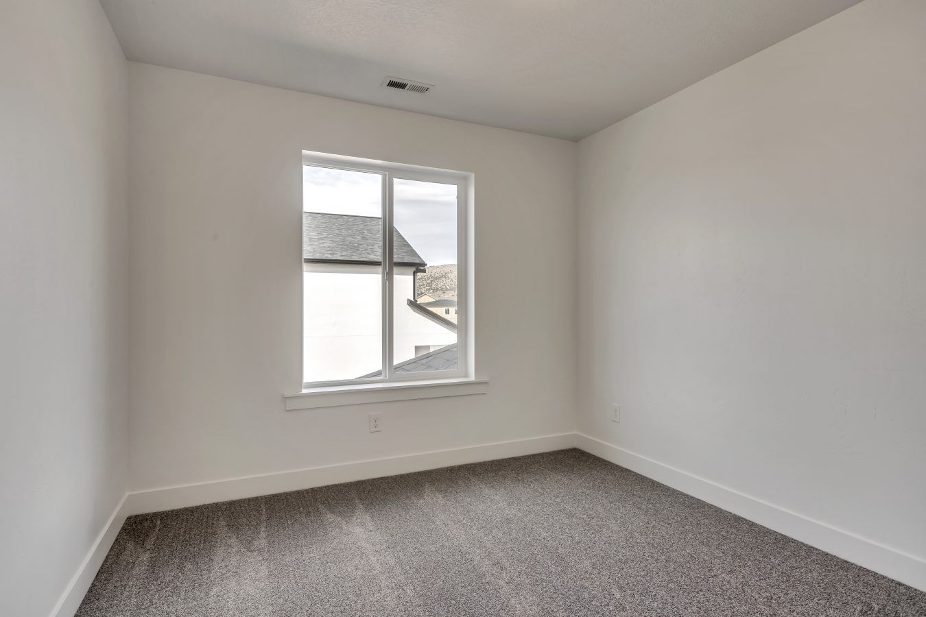 4391 N Majors St. Eagle Mountain, UT 84005