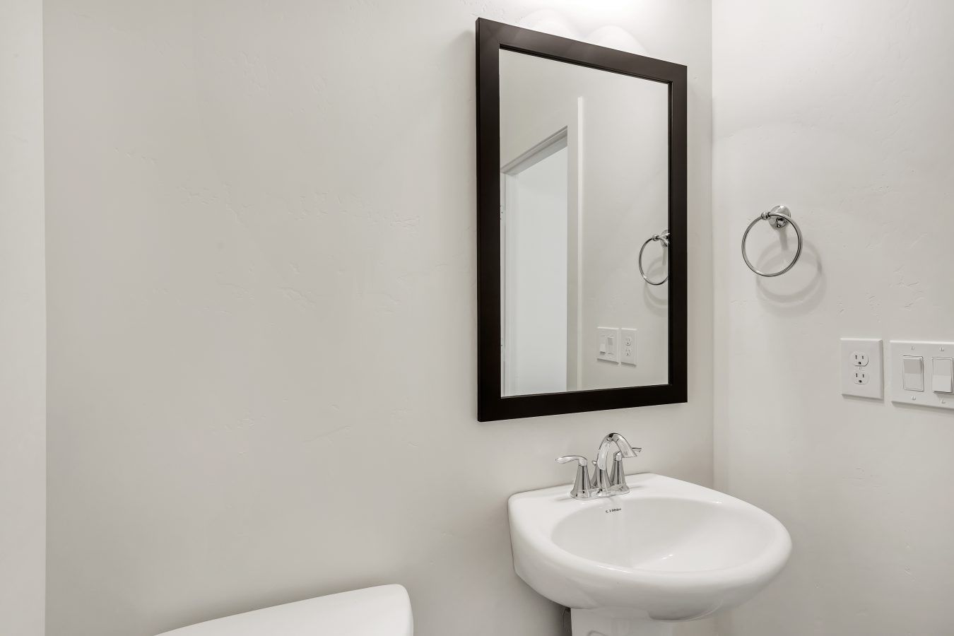 4391 N Majors St. Eagle Mountain, UT 84005