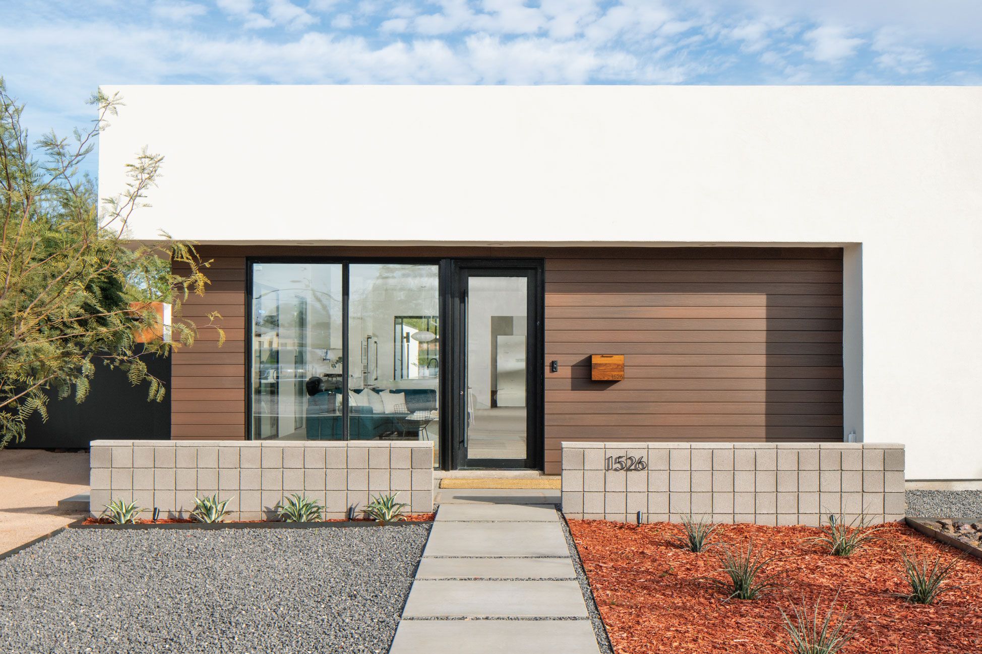 casa en WeBuild Res Inc. por WeBuild Res Inc.