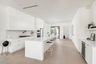 casa en WeBuild Res Inc. por WeBuild Res Inc.