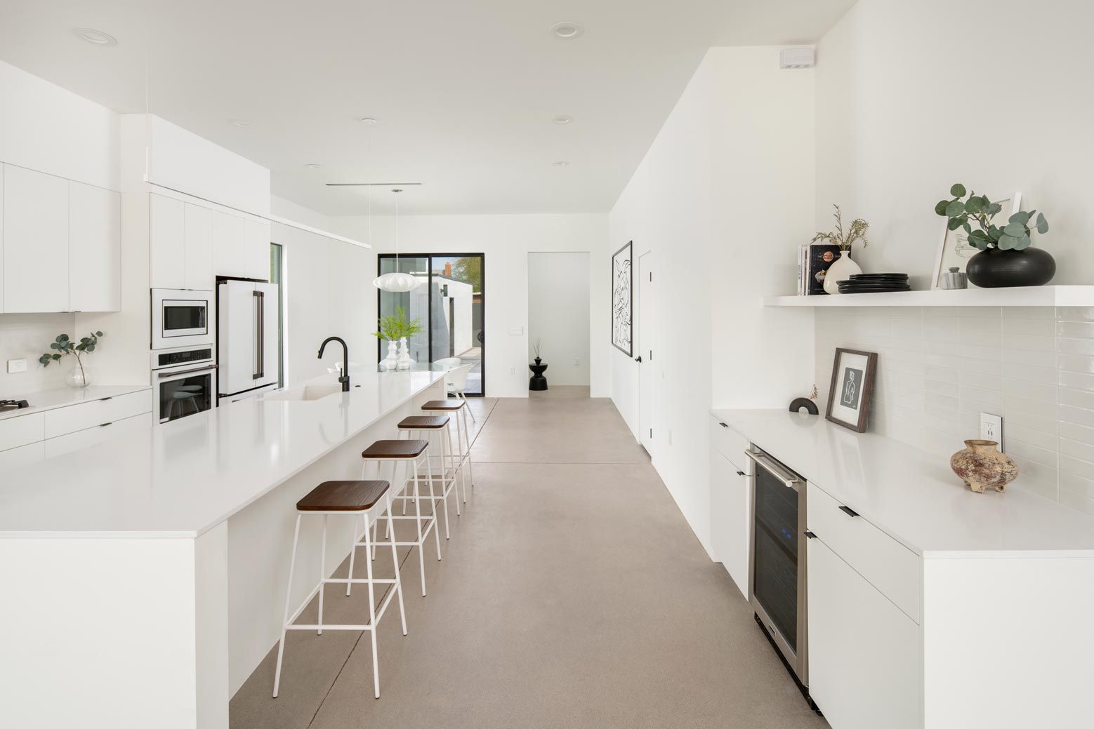 casa en WeBuild Res Inc. por WeBuild Res Inc.