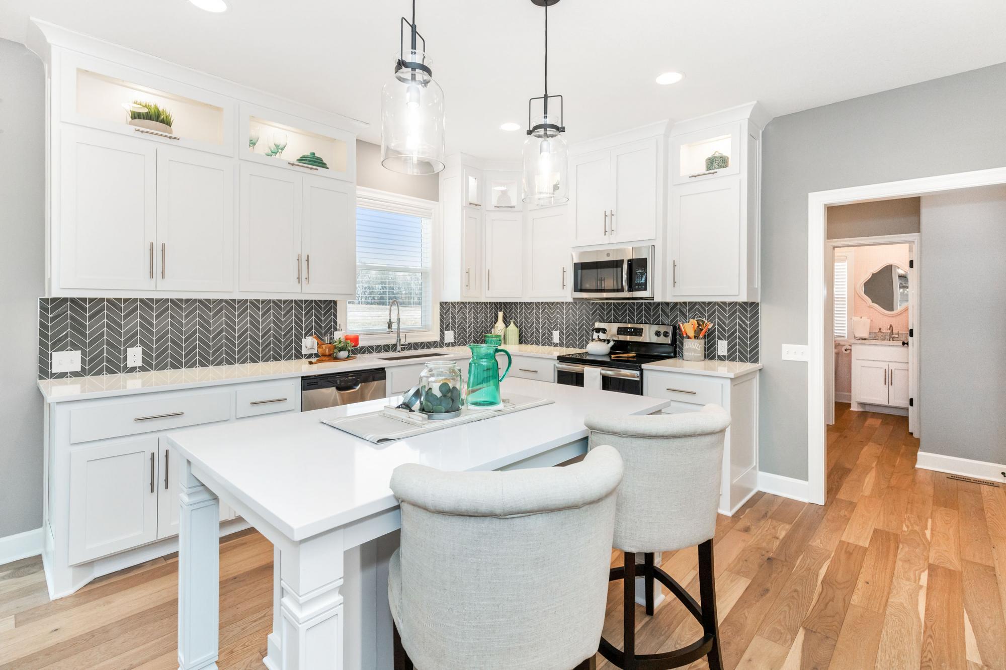 Thousand Oaks - Parkville, MO