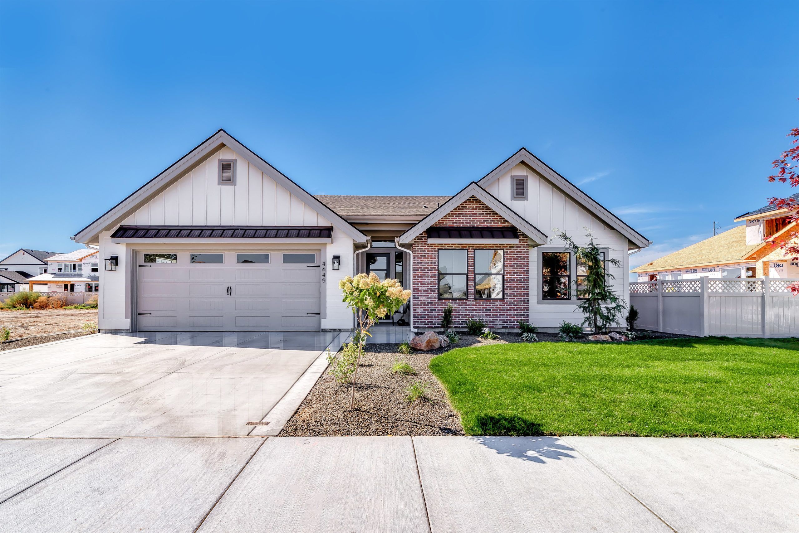 River Pointe/SF por Gardner Homes en Boise Idaho