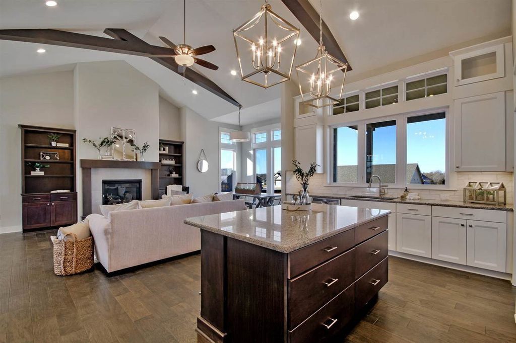 casa en Artistic Builders por Artistic Builders