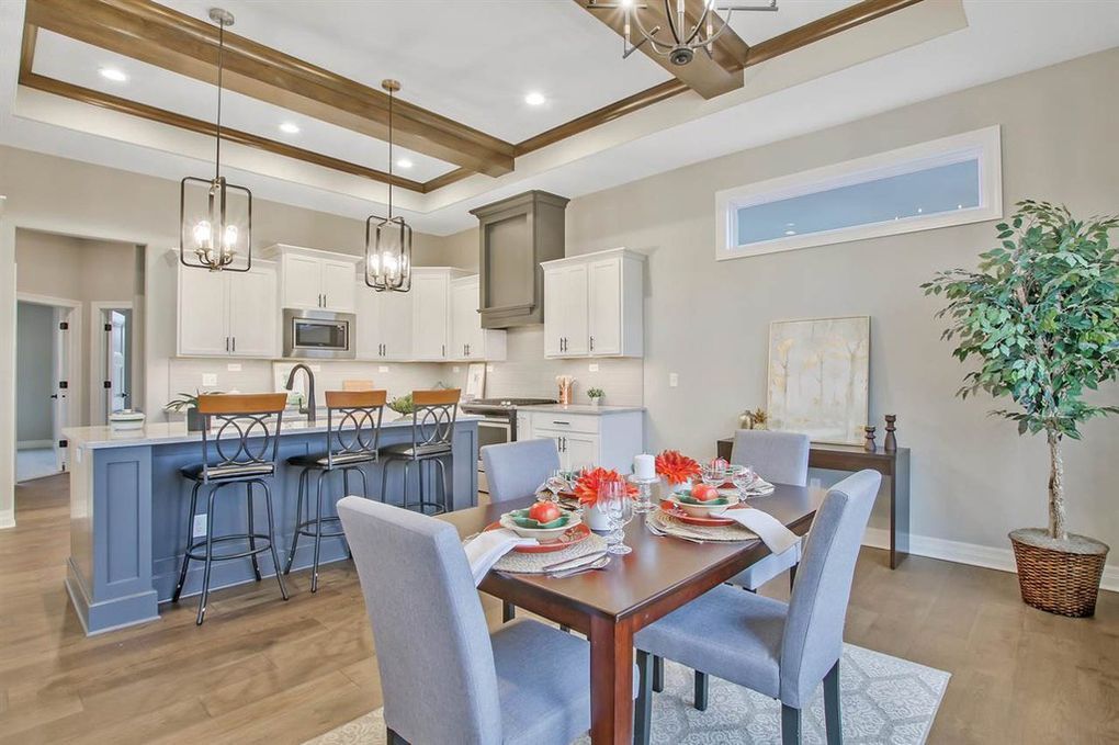 casa en Artistic Builders por Artistic Builders