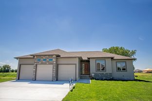 Meadow Ridge 6TH por Granville Custom Homes en Lincoln Nebraska