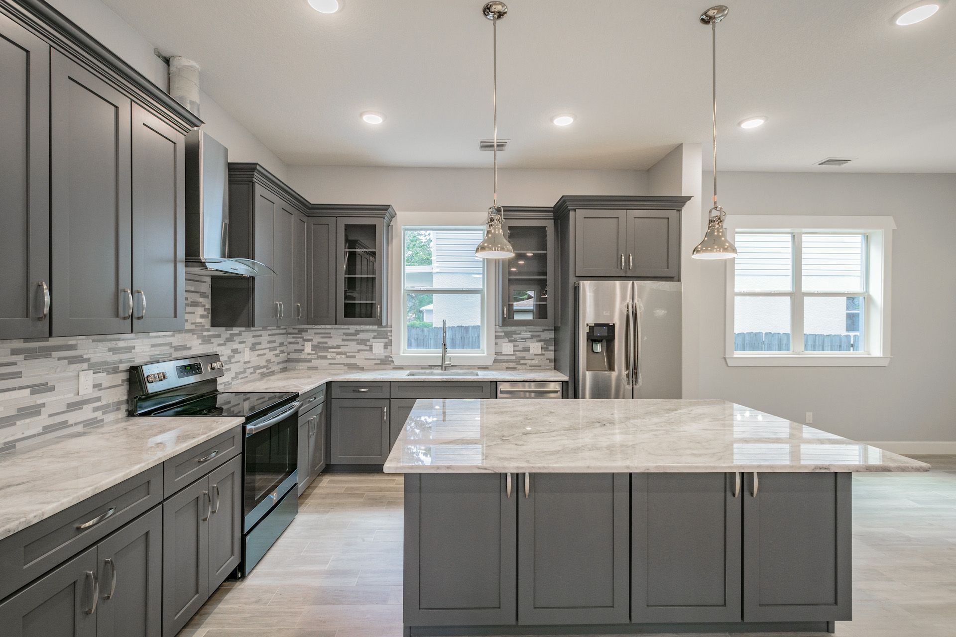 casa en Wyoming Estates por DKV Tampa Homes