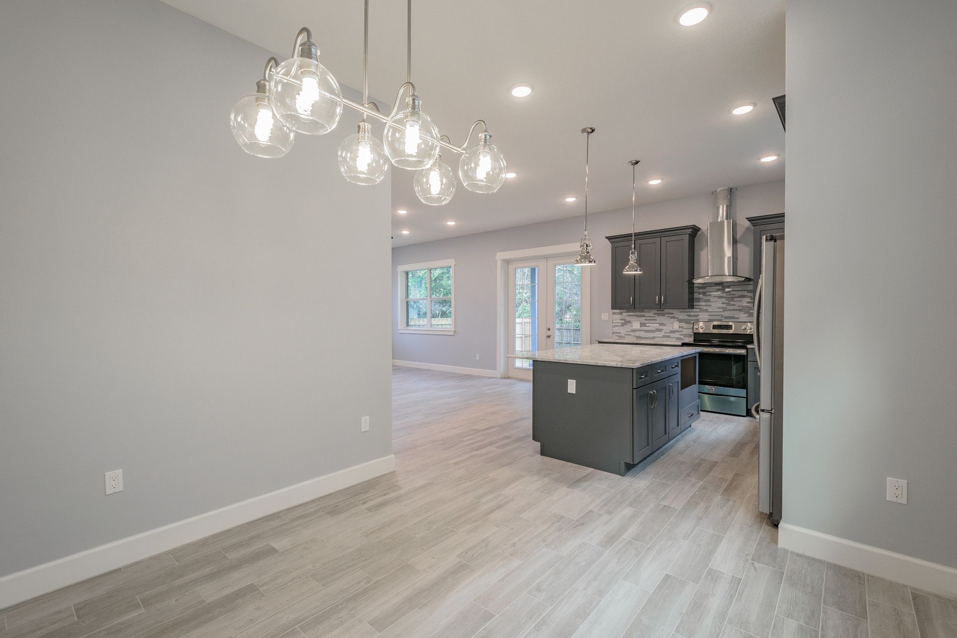 Wyoming Estates - Tampa, FL