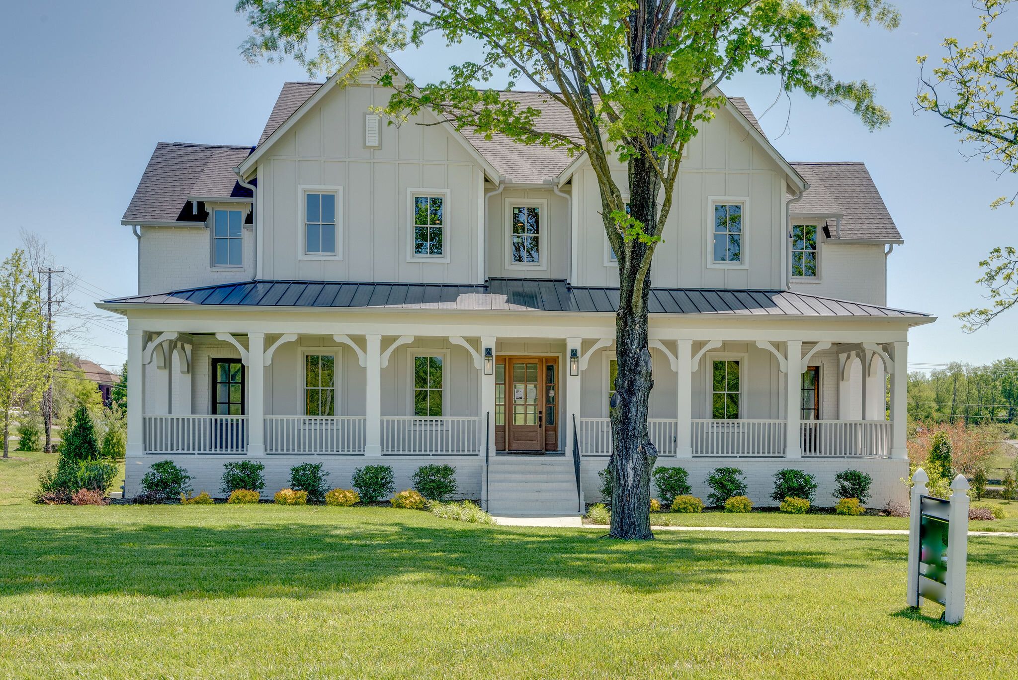 casa en Valley View por Haury & Smith Contractors Inc.