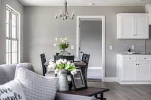 Linville Construction LLC por Linville Construction LLC en Springfield Missouri